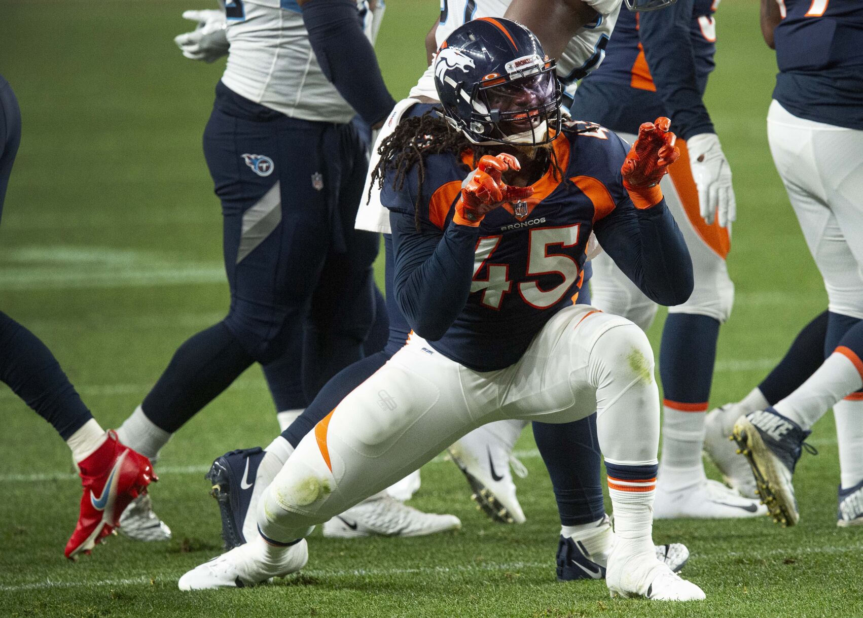 09_14_20 broncos titans1277.jpg